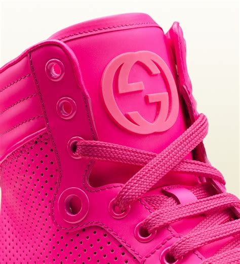 gucci schuhe damen neon pink|gucci schuhe herren.